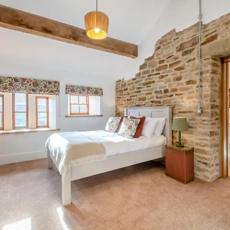 High Stubbing Farm Cowling