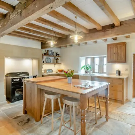 別荘 High Stubbing Farm Cowling