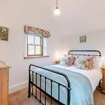 4 Bed In Oc-h30773 *