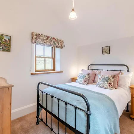 4 Bed In Oc-h30773 *